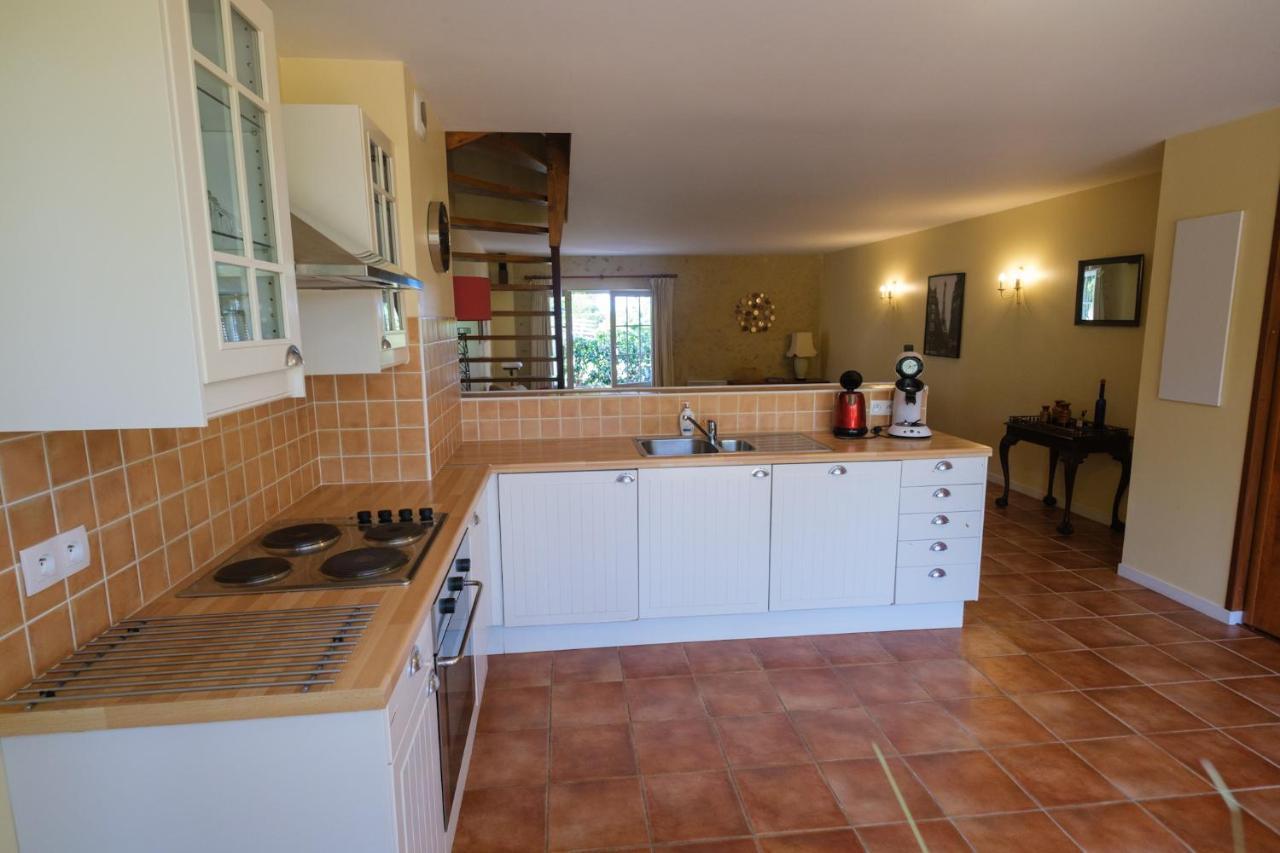 Gites Le Mathelin Lamothe-Montravel Exterior foto